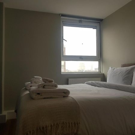 Beautiful 3-Bedroom Flat With Stunning Views Londra Dış mekan fotoğraf