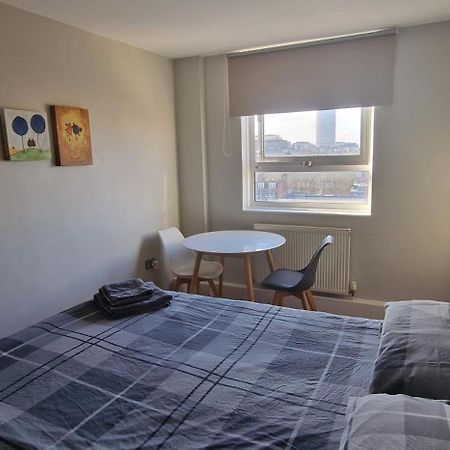 Beautiful 3-Bedroom Flat With Stunning Views Londra Dış mekan fotoğraf