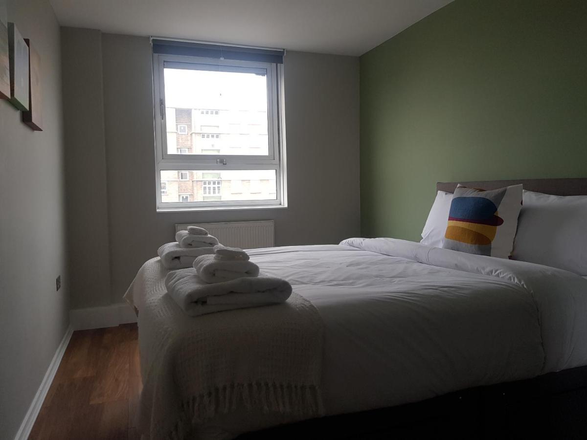 Beautiful 3-Bedroom Flat With Stunning Views Londra Dış mekan fotoğraf